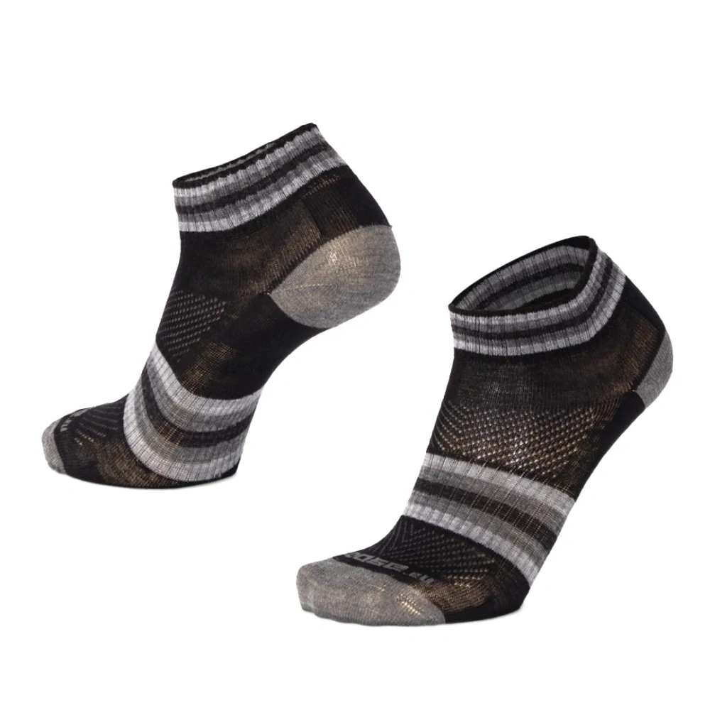 LUZY DASH nízke pruhované merino ponožky Moose